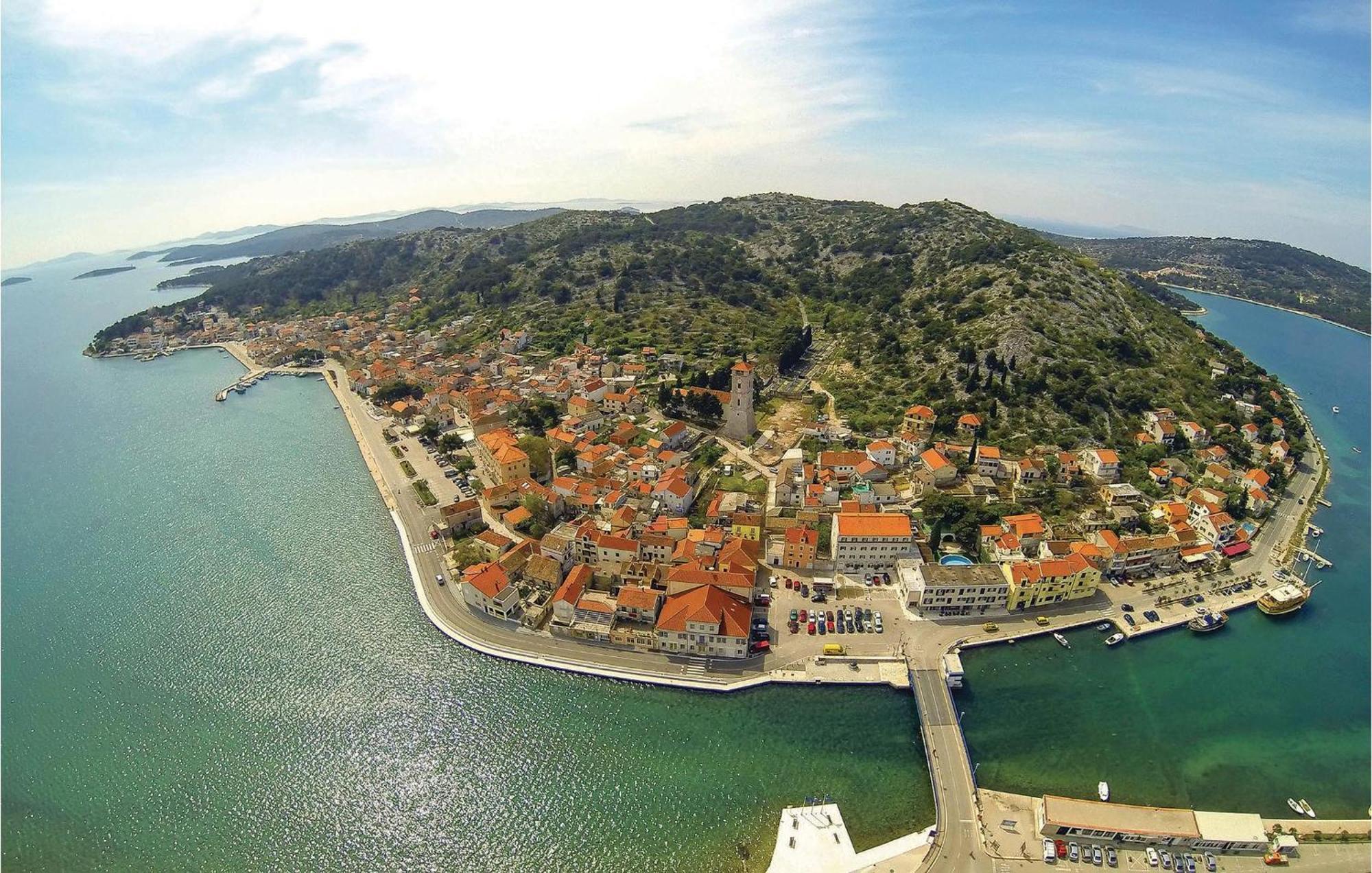 Gorgeous Apartment In Tisno With Kitchen エクステリア 写真