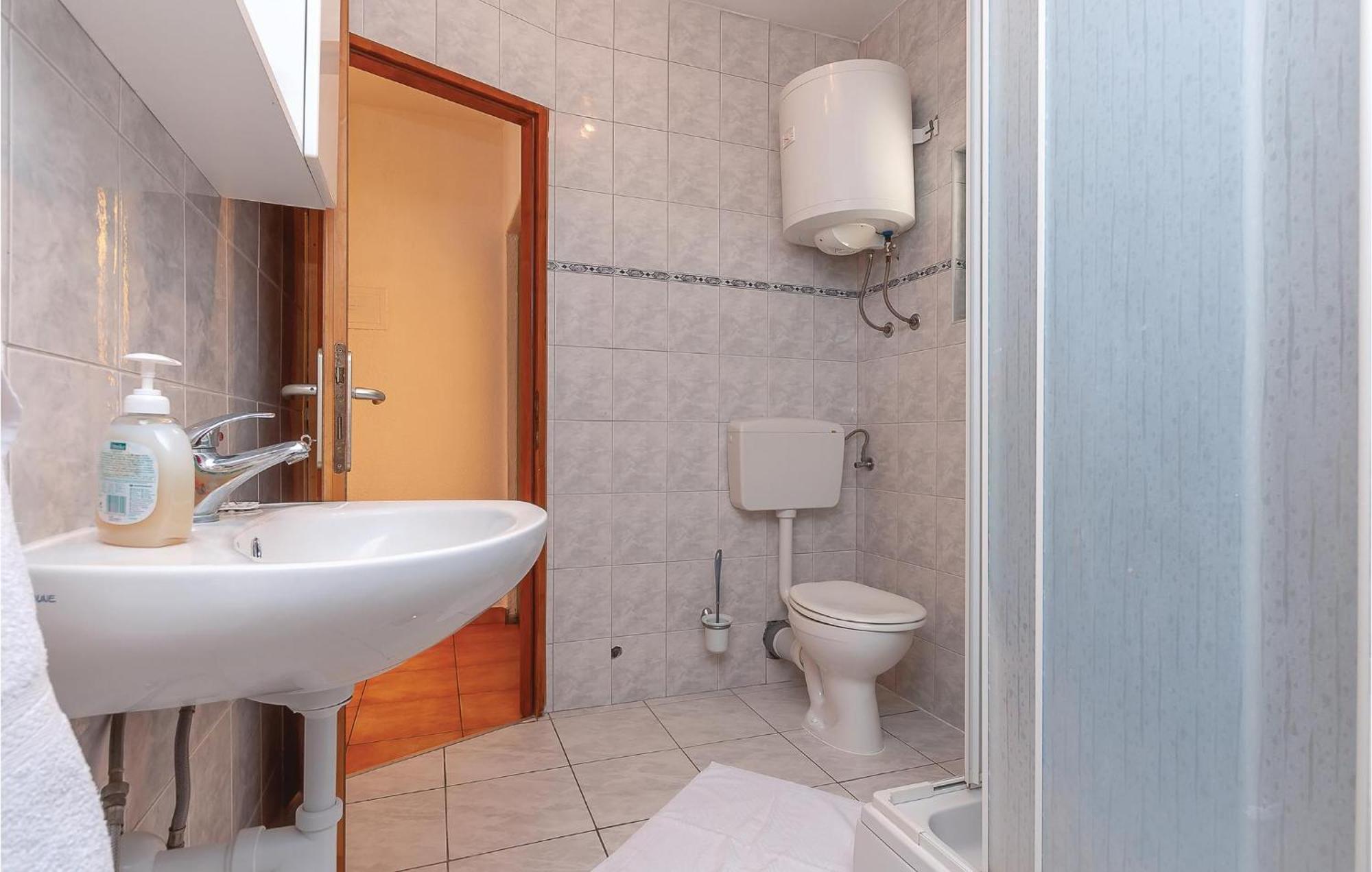 Gorgeous Apartment In Tisno With Kitchen エクステリア 写真